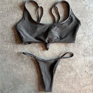 Frankies Bikinis Greer Top & Bottom Set XS